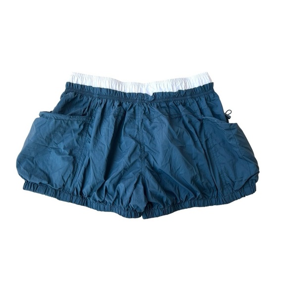 Daily Practice by Anthropologie Solid
Throw-On Shorts Women Size XS - Picture 3 of 8